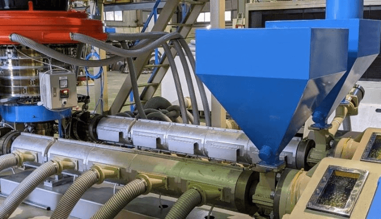 Guide to Blown Film Extrusion Machines