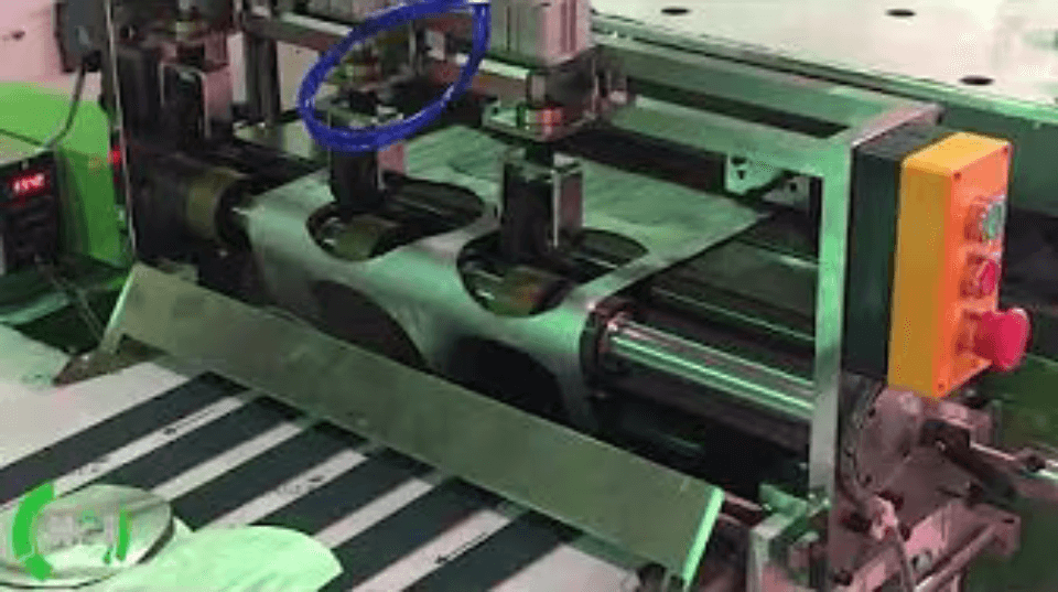 HCI FDC-600 Shaped Pouch Die-Cutting Machine 華周工業 FDC-600 異形袋模切機